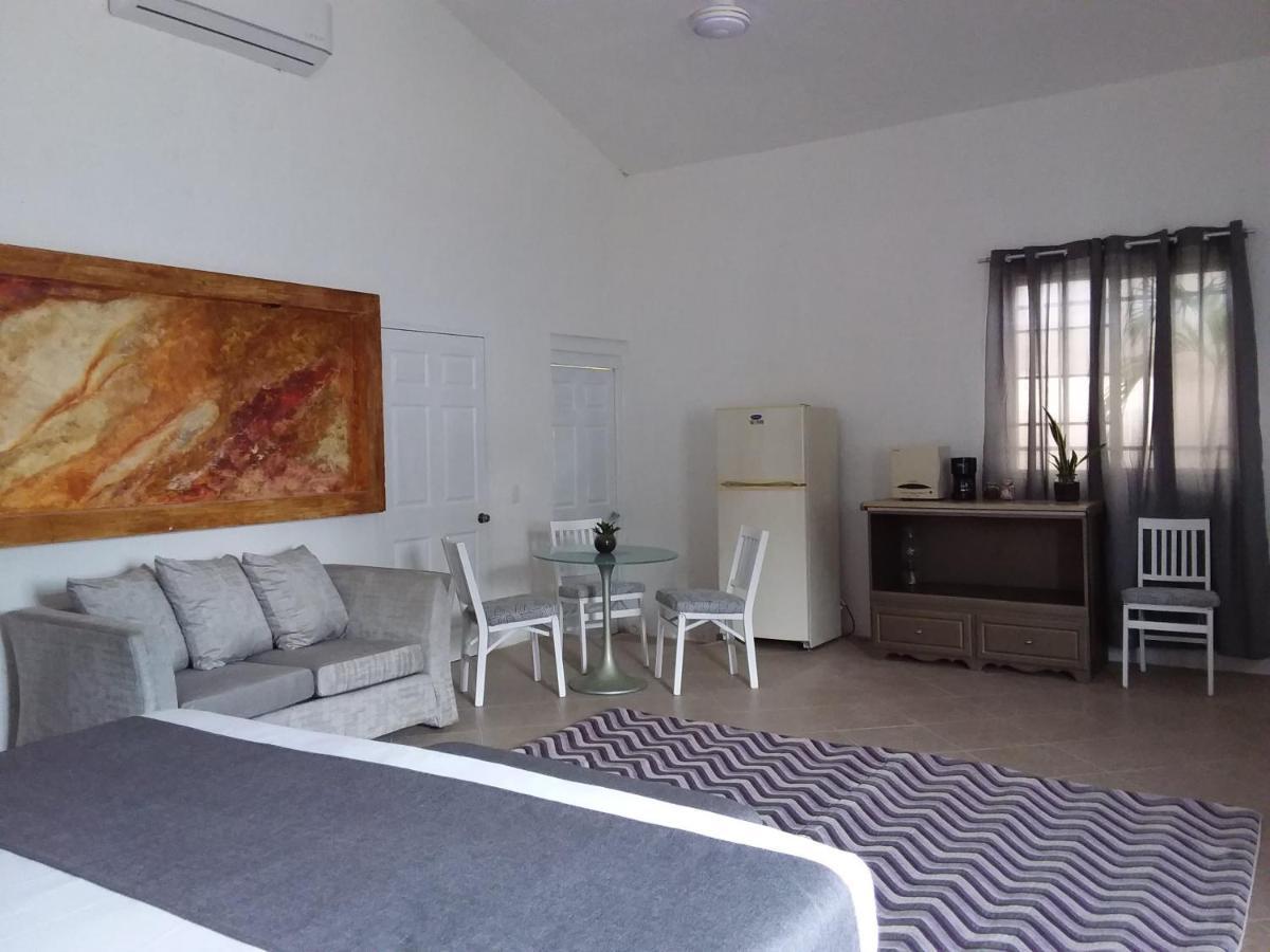 Quarto em Acomodações Particulares Junior Privada 7 Min Del Aeropuerto Cancún